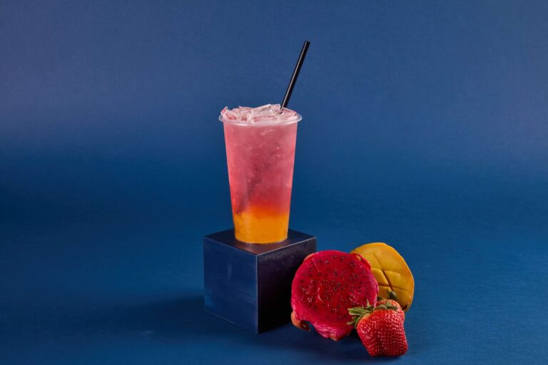 dragon fruit Iced-Tea-at-Botrista-scaled